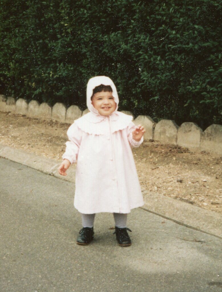 Carole Millet bébé, future photographe en couche culotte