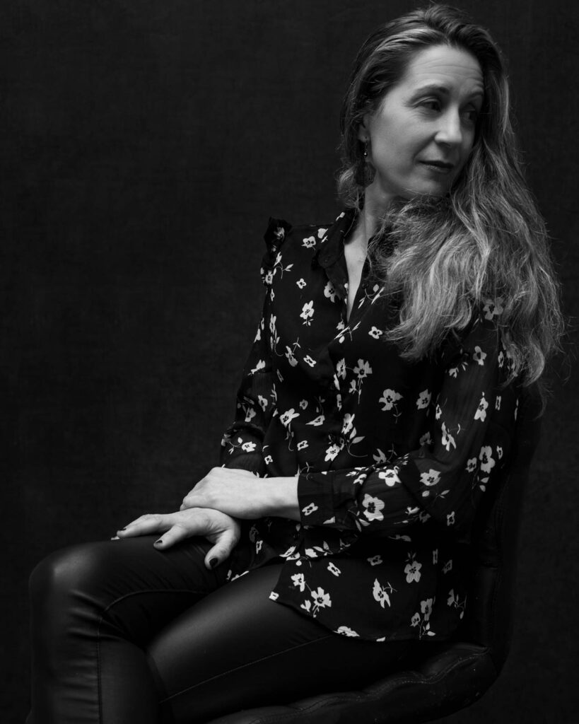 Femme séance photo thérapeutique Oser studio photo Gers a Auch